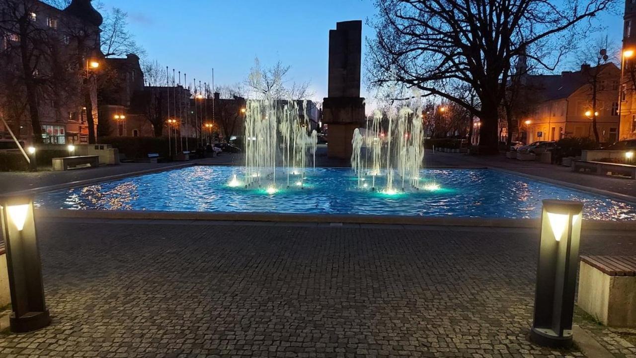 Apartamenty Przy Fontannie Zielona Góra Extérieur photo